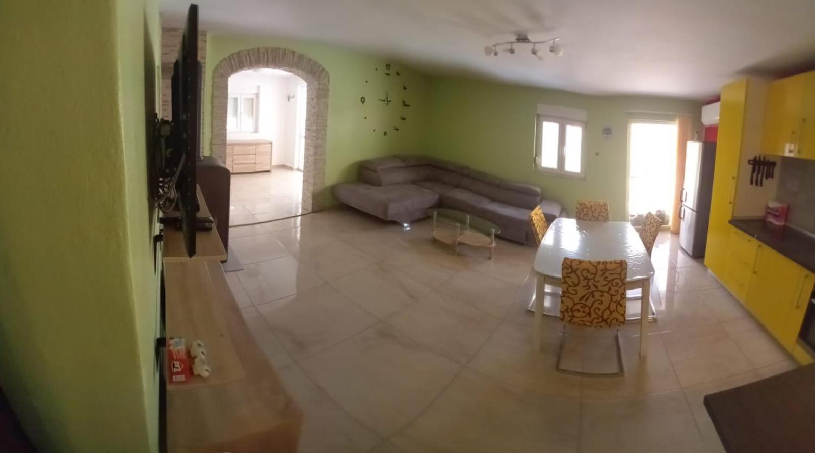 Apartman Naomi Bibinje Luaran gambar
